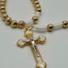 Rosenkranz "Goldene Rose White" - Nahaufnahme weißes Kreuz gesamt