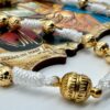 Magnetverschluss geschlossen Autorosenkranz Goldene Rose White mit weißer Kordel