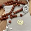 Mittelstück Madonna von Medjugorje des Goldfluss-Rosenkranzes mit Geschenkbeutel